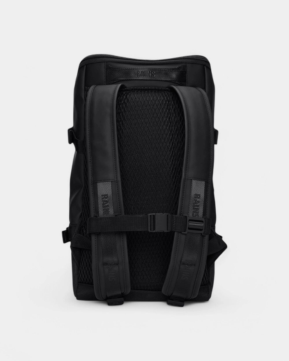 Rains Cargo-Rucksack zum Personalisieren
