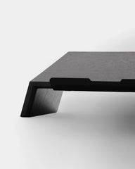 Personalisierbarer Laptopständer aus Holz