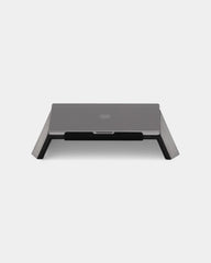 Personalisierbarer Laptopständer aus Holz