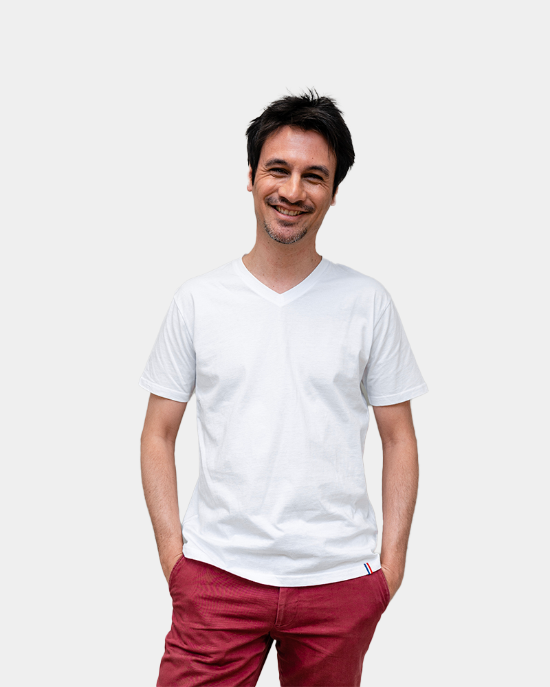 Herren-T-Shirt mit V-Ausschnitt Made in France zum Personalisieren