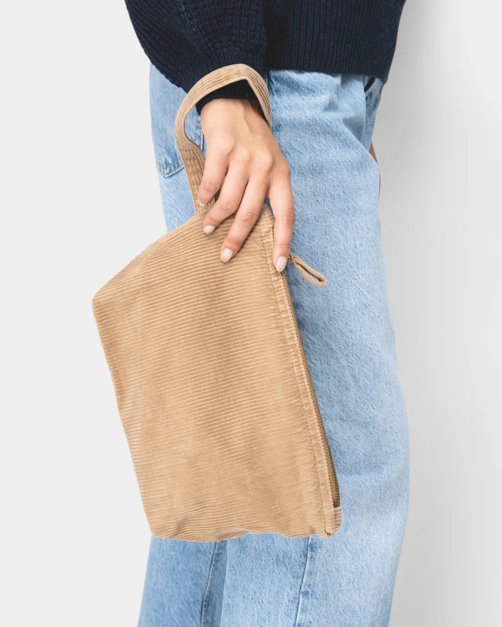 Cord-Pochette in Washed-Optik zum Personalisieren