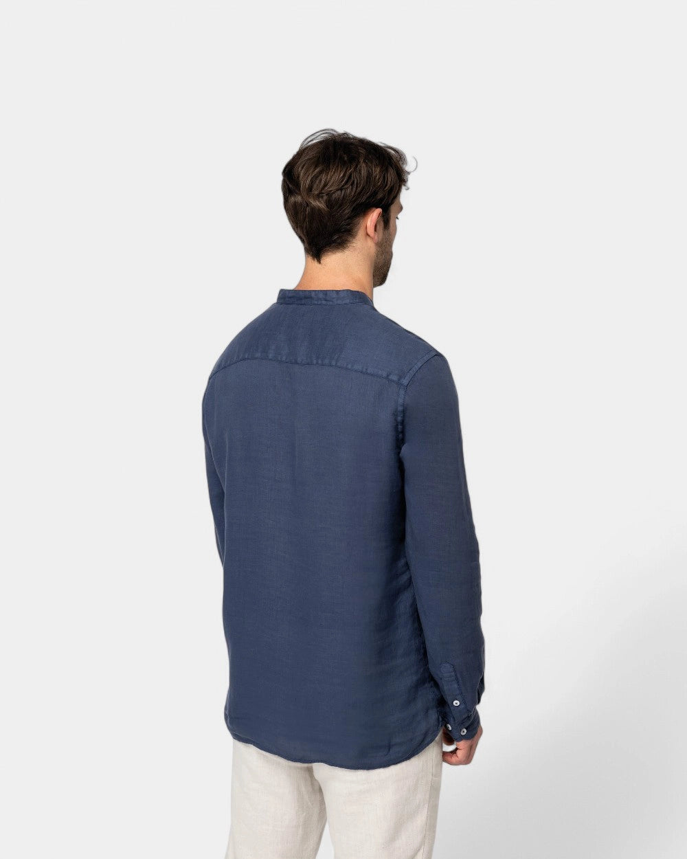 Herrenhemd mit Mao-Kragen in Washed-Optik zum Personalisieren