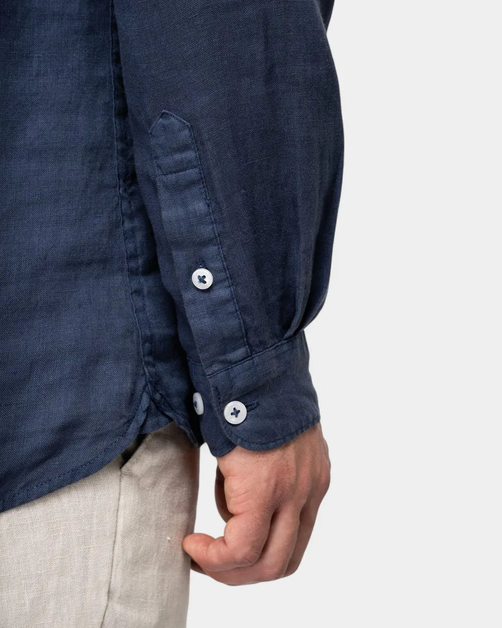 Herrenhemd mit Mao-Kragen in Washed-Optik zum Personalisieren