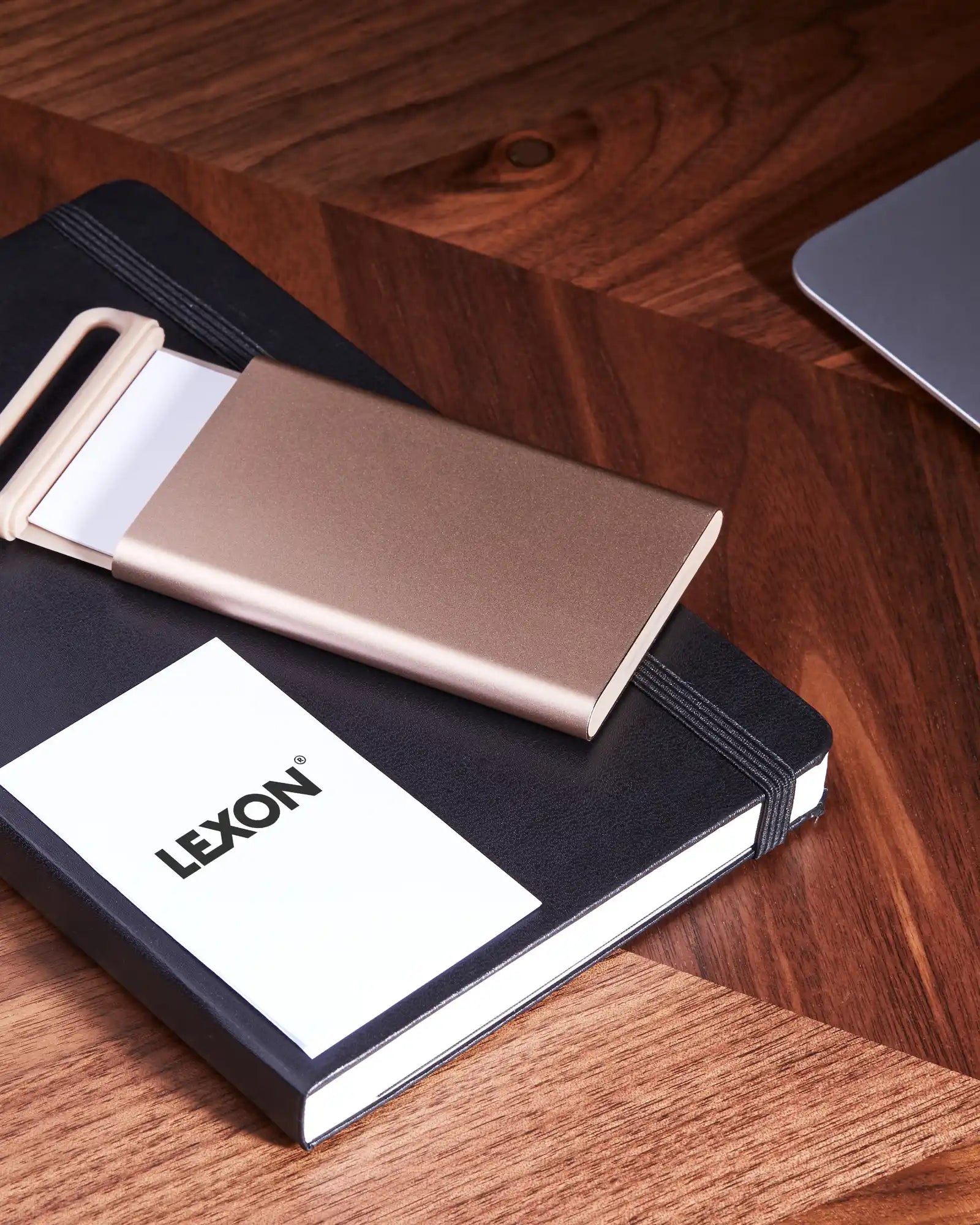 Kartenetui Aluminium für 15 Visitenkarten Lexon zum Personalisieren - 9