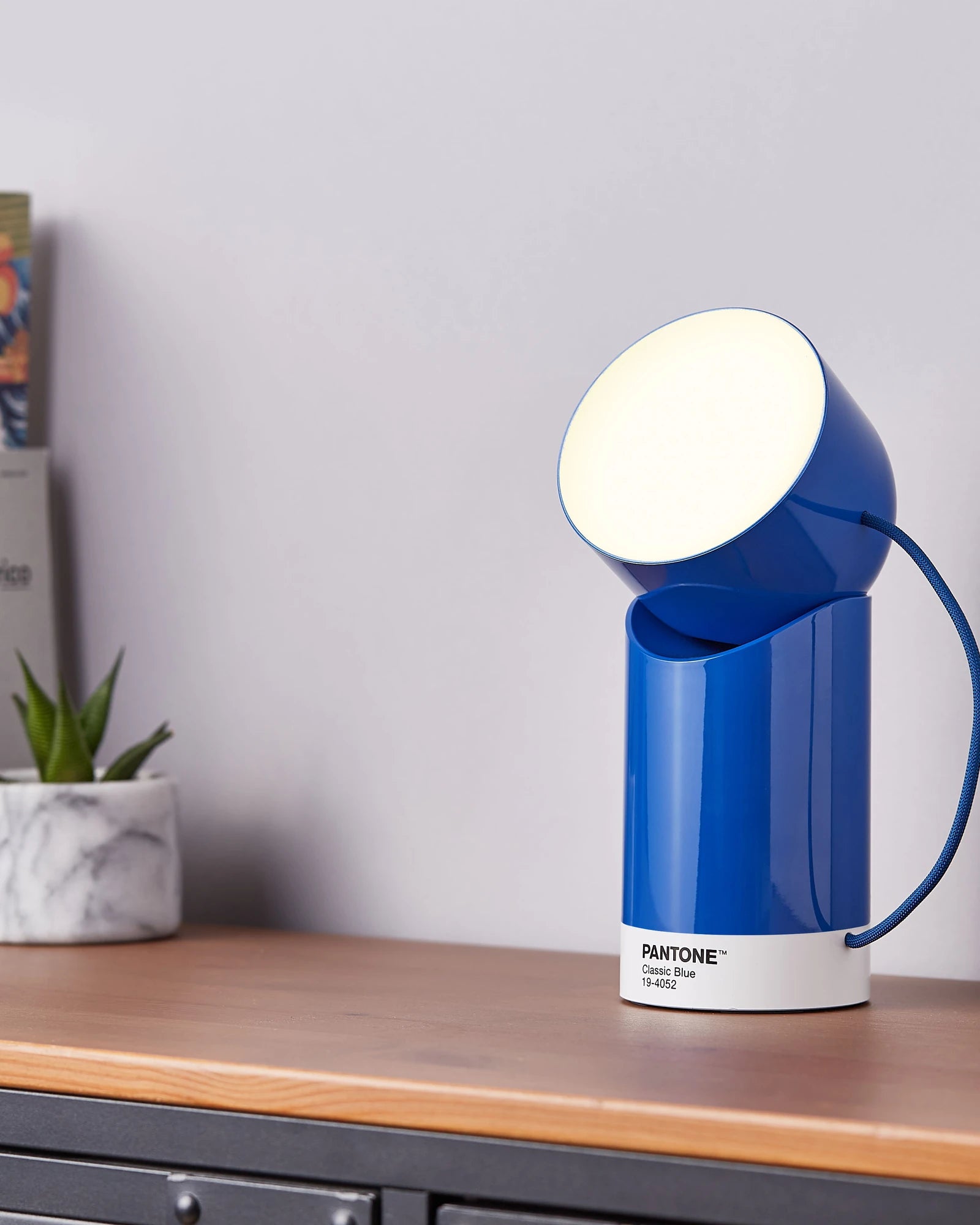 Lampe LED Lexon Orbe Light Pastel Green zum Personalisieren - 12
