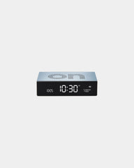 Wecker Aluminium Lexon Flip Premium zum Personalisieren - Hellblau
