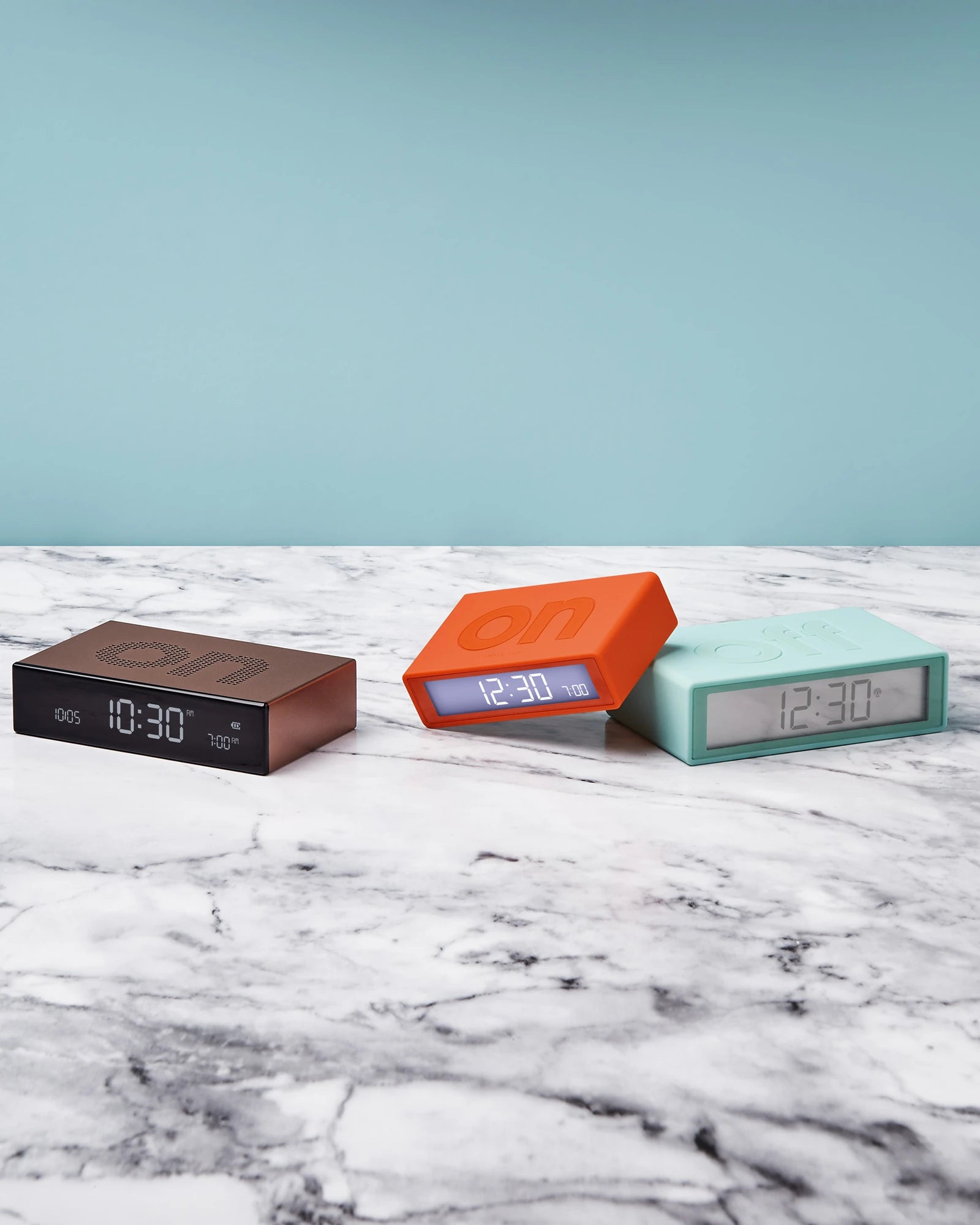 Wecker Aluminium Lexon Flip Premium zum Personalisieren - 8