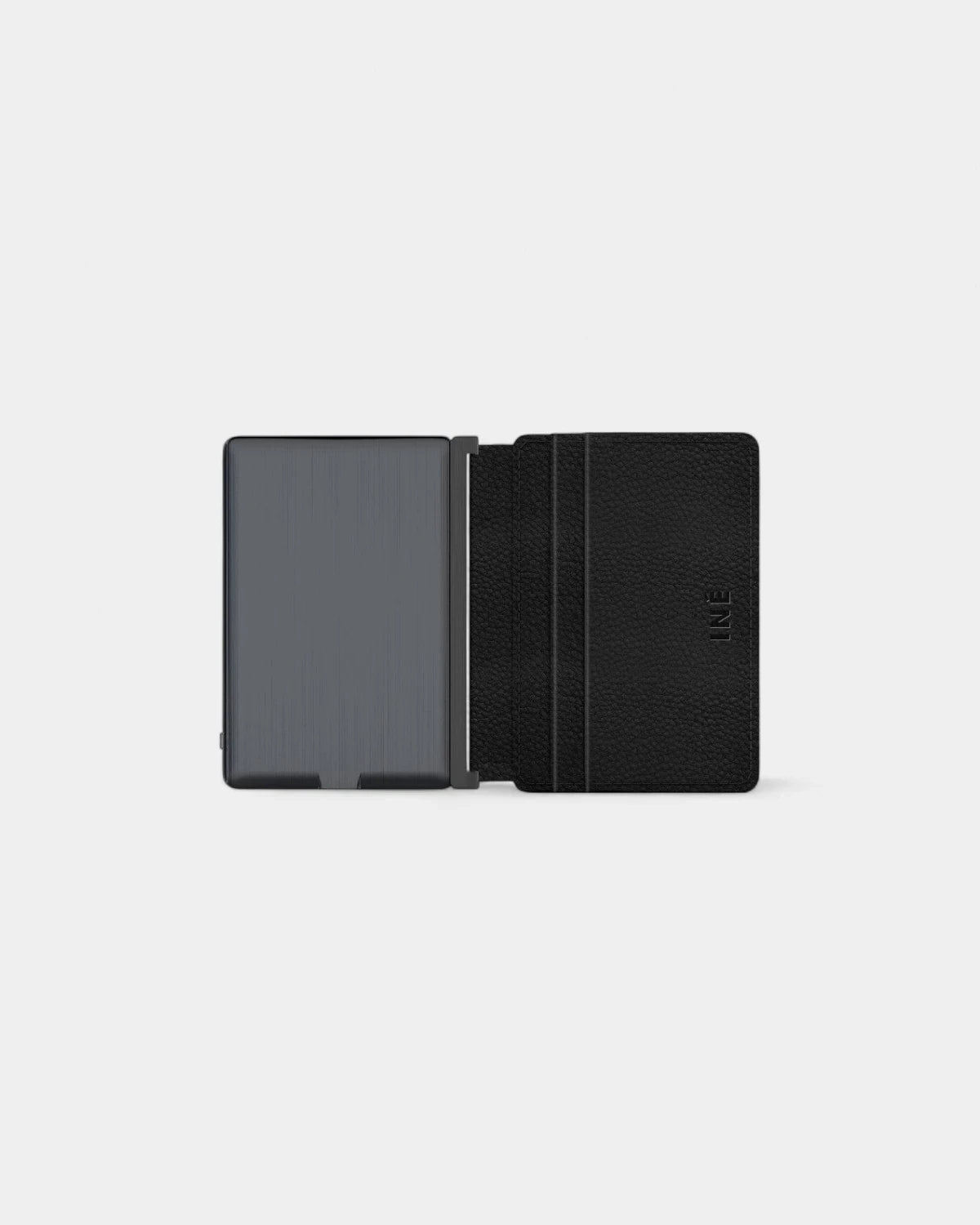 Personalisierbares INE Anti-RFID-Kartenetui aus recyceltem Leder
