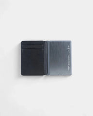 Personalisierbares INE Anti-RFID-Kartenetui aus recyceltem Leder