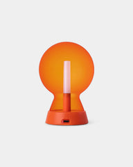 Umweltfreundliche Schreibtischlampe zum Personalisieren